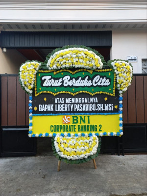 Papan Bunga Duka di Cigugur